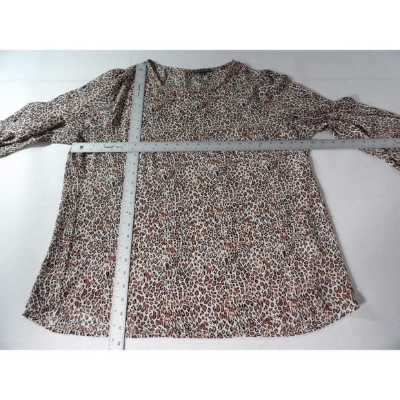 Adrianna Papell XL Blouse Top Leopard Animal Smocked Keyhole Office Career - Picture 6 of 14